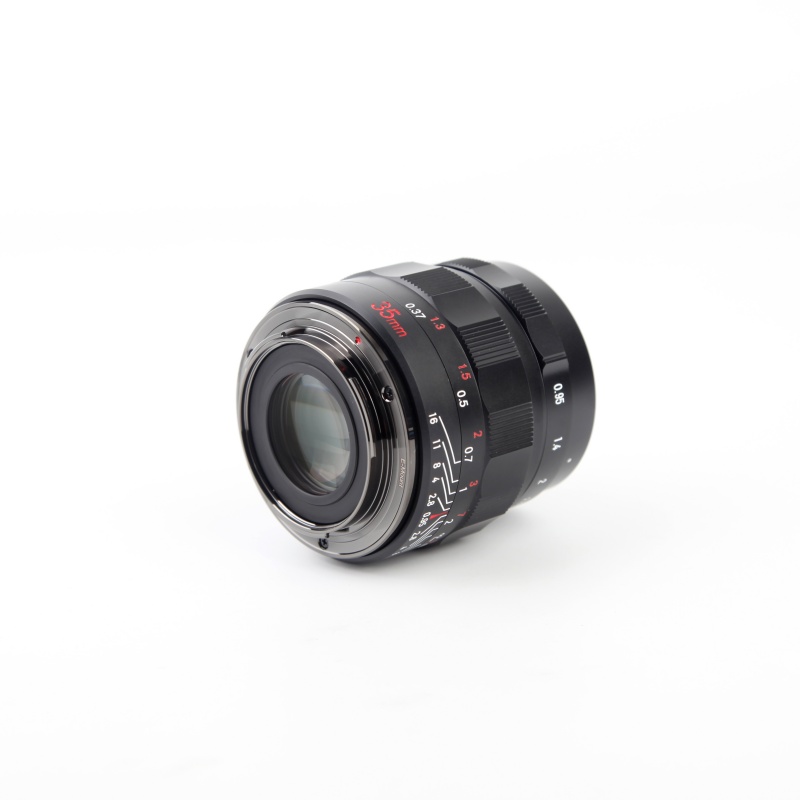 35mm 0.95II APS-C Lens, Suitable for All Types of Photography, with Excellent Image Clarity - Image 2